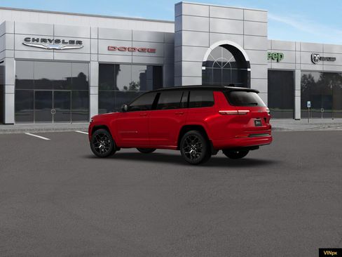 New 2026 Jeep Grand Cherokee L Summit image 4