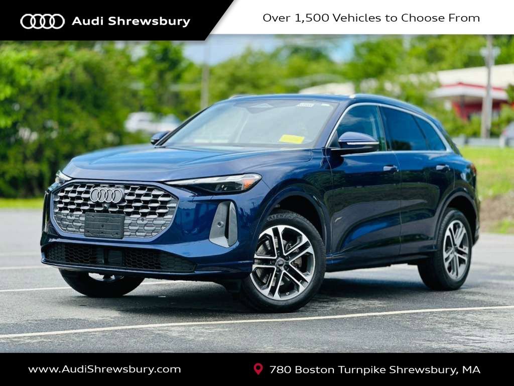 Used 2025 Audi Q5 Premium w/ Convenience Package AWD/4WD image 1