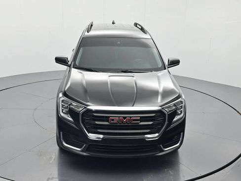 Certified 2024 GMC Terrain SLE w/ Driver Convenience Package FWD image 29