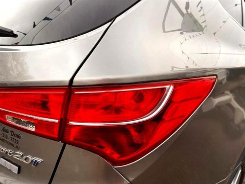 Used 2013 Hyundai Santa Fe Sport 2.0T image 22