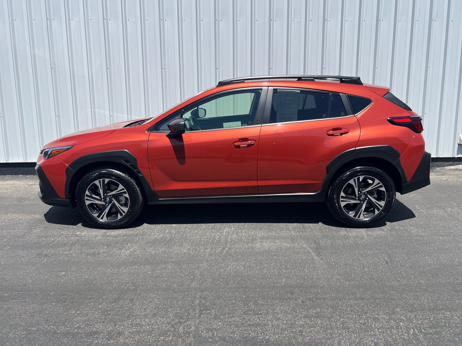 Certified 2025 Subaru Crosstrek 2.5i Premium AWD/4WD image 3