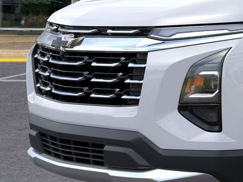 New 2026 Chevrolet Equinox LT w/ Convenience Package II image 13