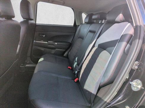 Used 2025 Mitsubishi Outlander Sport AWD image 22