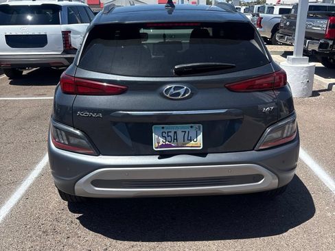 Used 2022 Hyundai Kona Limited w/ Cargo Package FWD image 6