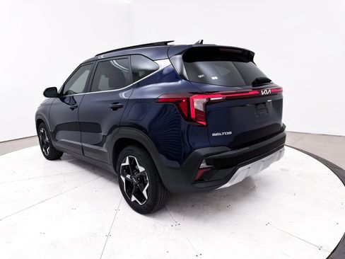 Certified 2024 Kia Seltos EX image 14