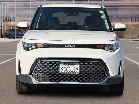 Certified 2023 Kia Soul EX image 6
