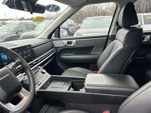 Used 2024 Hyundai Santa Fe SEL image 22