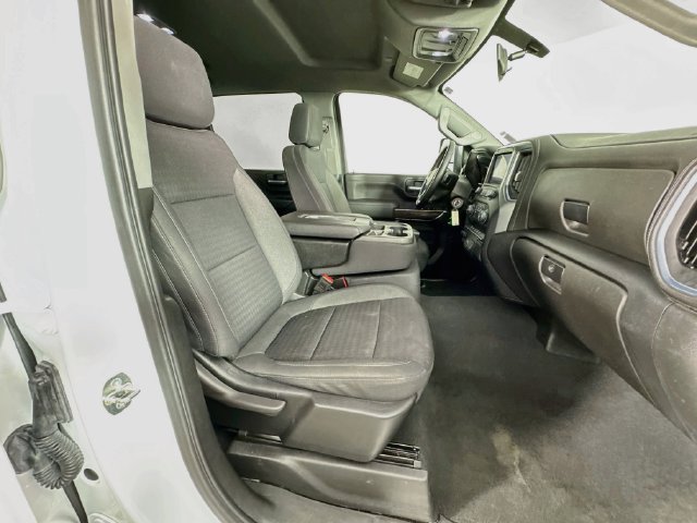 Used 2023 Chevrolet Silverado 2500 LT AWD/4WD image 30