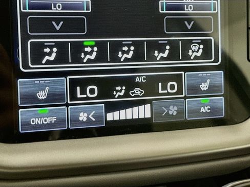 Certified 2025 Subaru Outback Premium AWD/4WD image 26