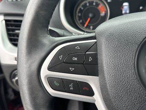 Used 2017 Jeep Cherokee Limited w/ Trailer Tow Group image 19