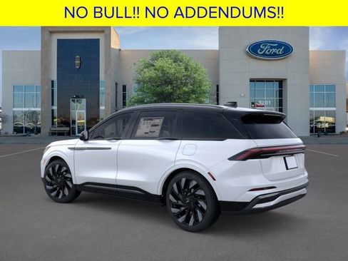 New 2026 Lincoln Nautilus Reserve w/ Jet Appearance Package image 5