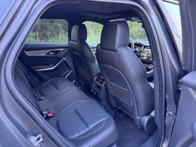 New 2026 Jaguar F-PACE R-Dynamic S AWD/4WD image 16