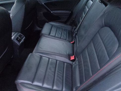 Used 2015 Volkswagen GTI Autobahn w/ Lighting Package (SEL) image 8