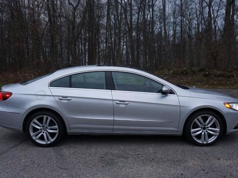 Used 2014 Volkswagen CC Executive FWD image 6