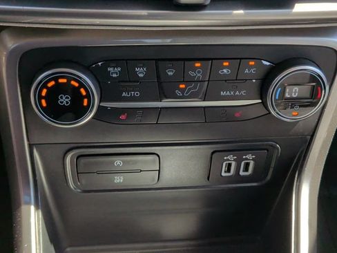 Used 2021 Ford EcoSport SE w/ SE Convenience Package FWD image 27