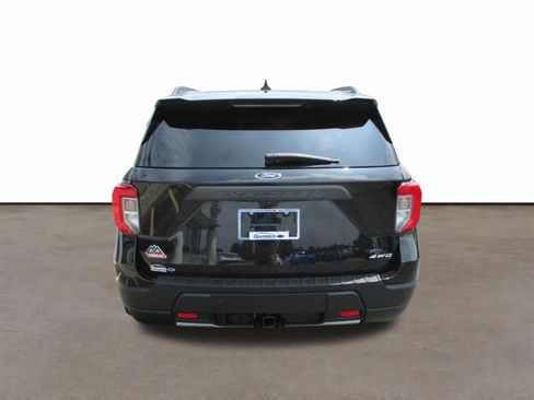 Used 2022 Ford Explorer Timberline AWD/4WD image 4