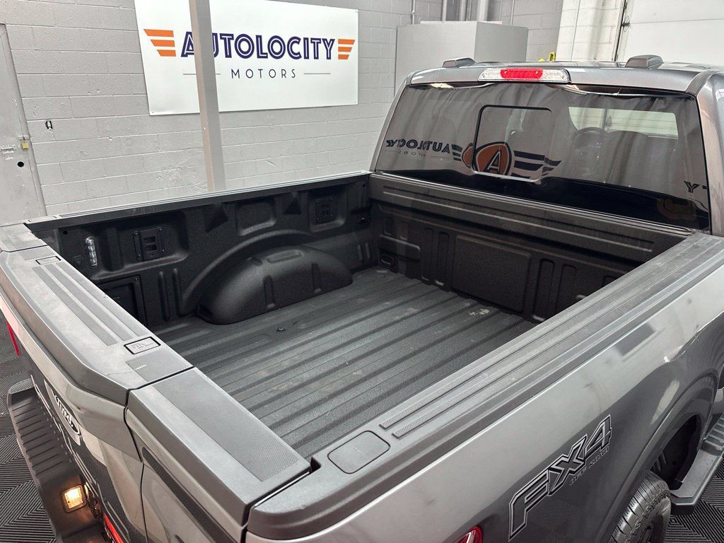 Used 2025 Ford F150 Lariat w/ Equipment Group 501A Mid AWD/4WD image 11