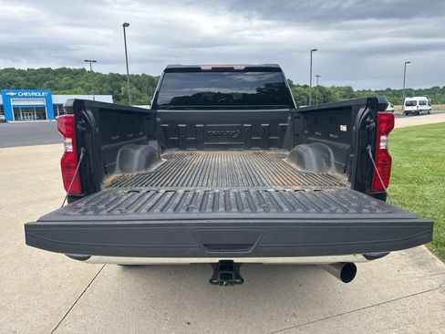 Used 2025 Chevrolet Silverado 2500 LT w/ Convenience Package AWD/4WD image 13