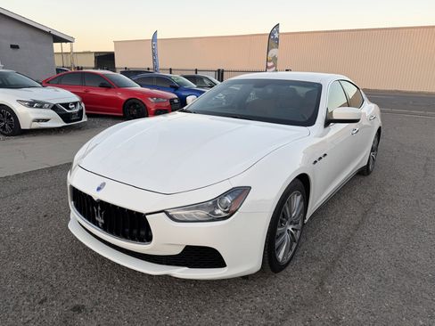 Used 2015 Maserati Ghibli image 1