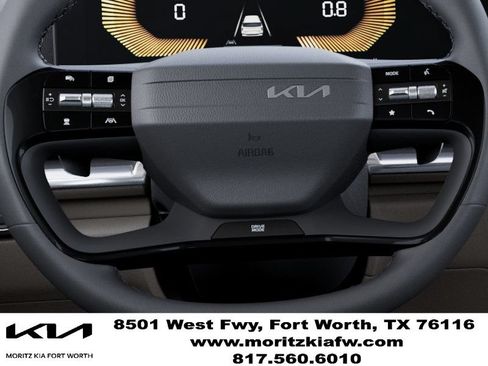 New 2027 Kia Carnival LX FWD image 22