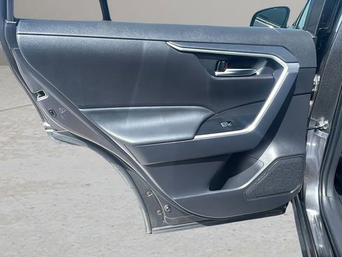 Used 2025 Toyota RAV4 XLE image 13