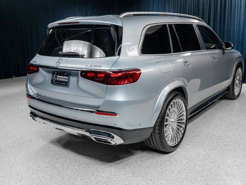 New 2026 Mercedes-Benz Maybach GLS 600 4MATIC image 5