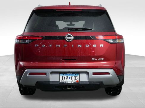 Used 2023 Nissan Pathfinder SL image 9