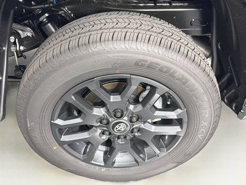 New 2026 Toyota Tundra Platinum AWD/4WD image 30