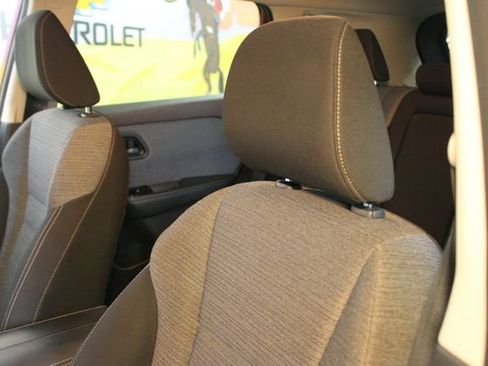 Used 2021 Nissan Rogue S image 17