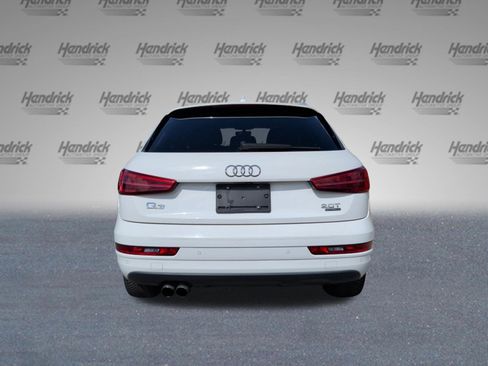Used 2018 Audi Q3 2.0T Premium Plus image 8