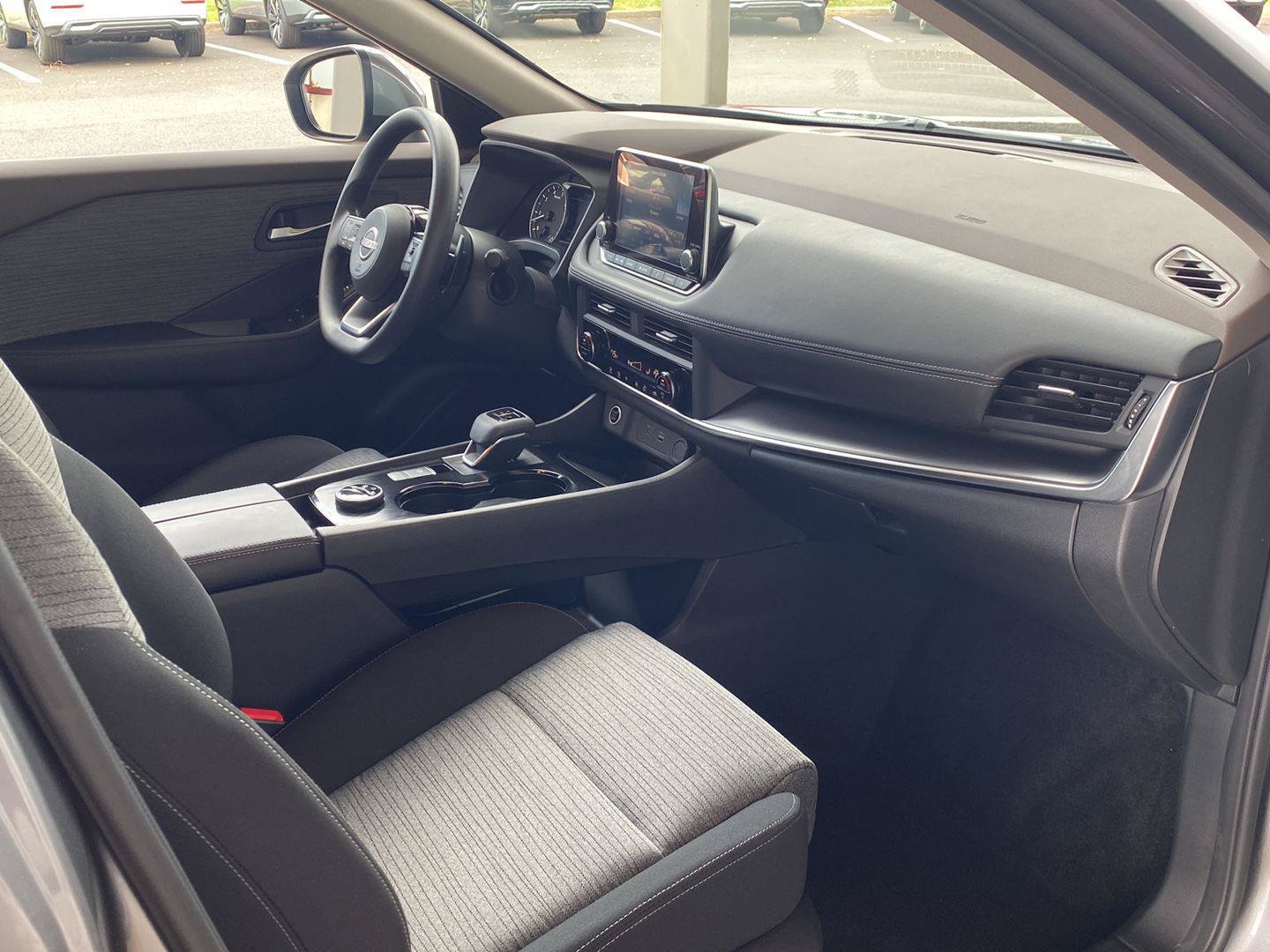 Certified 2023 Nissan Rogue SV AWD/4WD image 25