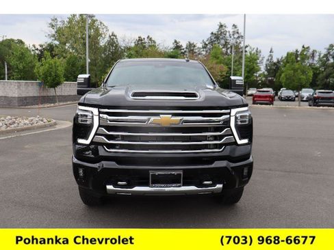 Certified 2024 Chevrolet Silverado 2500 High Country w/ Technology Package AWD/4WD image 2