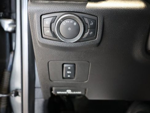 Used 2017 Ford F350 Lariat w/ Lariat Value Package image 15