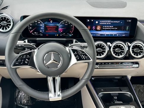 New 2026 Mercedes-Benz GLA 250 4MATIC image 14