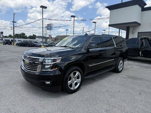 Used 2015 Chevrolet Suburban LT AWD/4WD image 2