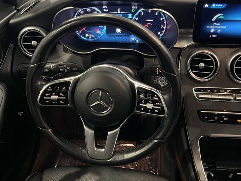 Used 2021 Mercedes-Benz GLC 300 4MATIC image 20