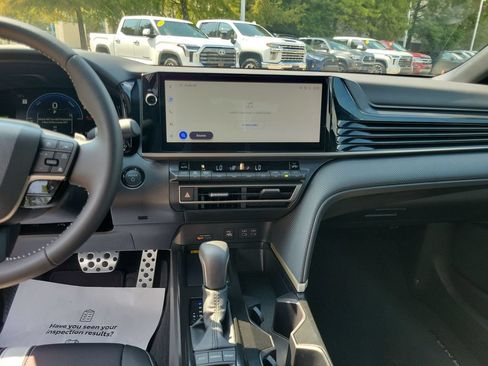 Used 2026 Toyota Camry SE w/ Multimedia Upgrade Package FWD image 26