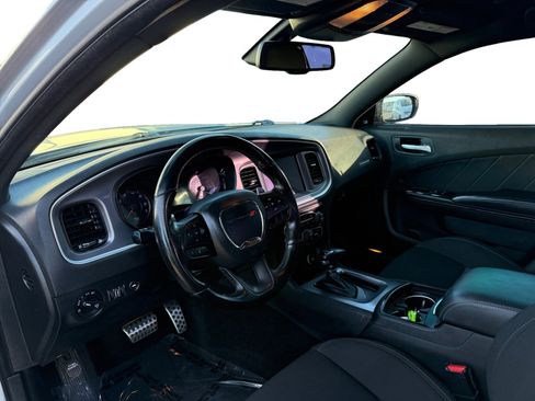 Used 2021 Dodge Charger R/T w/ Blacktop Package image 9