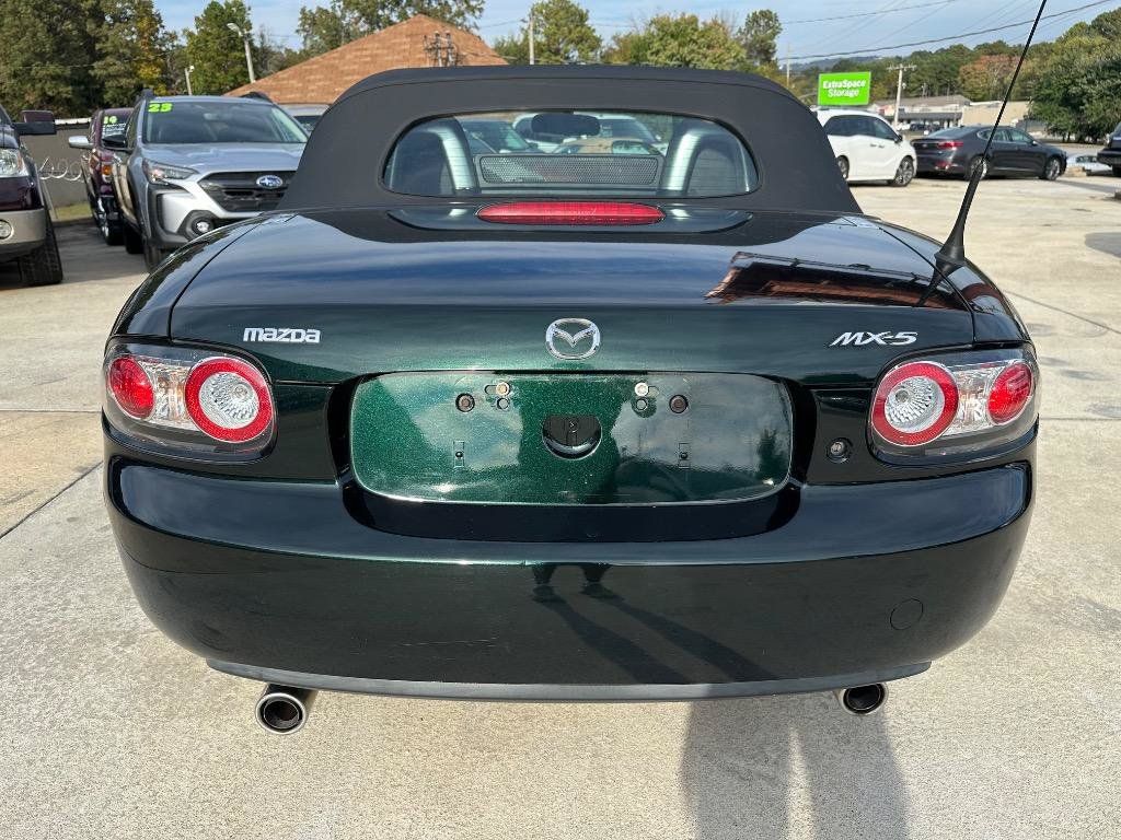 Used 2007 MAZDA MX-5 Miata Touring RWD image 17