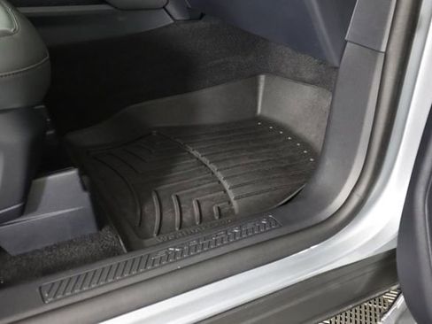 Certified 2025 Ford Explorer Active w/ Active Comfort Package image 70