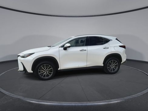 Used 2023 Lexus NX 250 FWD image 5