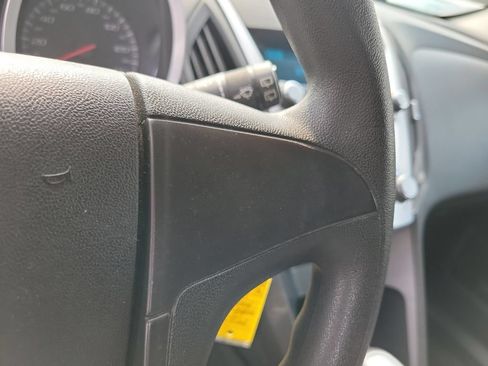Used 2010 Chevrolet Equinox LT FWD image 27