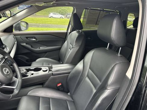 Used 2023 Nissan Rogue SV w/ SV Premium B Package AWD/4WD image 15