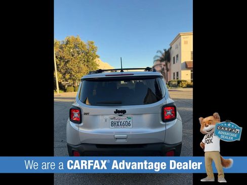 Used 2018 Jeep Renegade Altitude FWD image 20