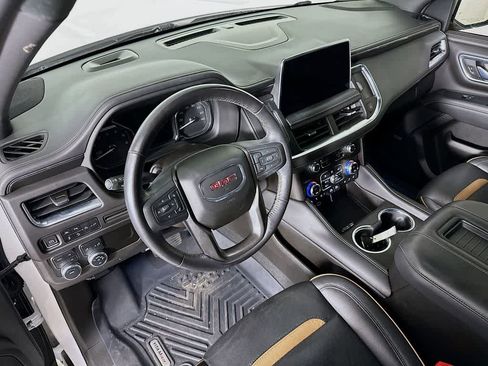 Used 2021 GMC Yukon AT4 image 2