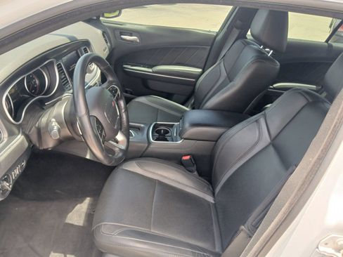 Used 2018 Dodge Charger GT AWD/4WD image 9