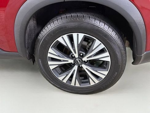 Used 2023 Nissan Rogue SV FWD image 31