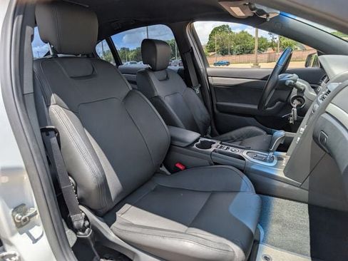 Used 2009 Pontiac G8 GT w/ Premium Package RWD image 23