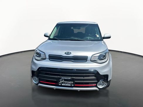 Used 2017 Kia Soul ! w/ Tech Package FWD image 8