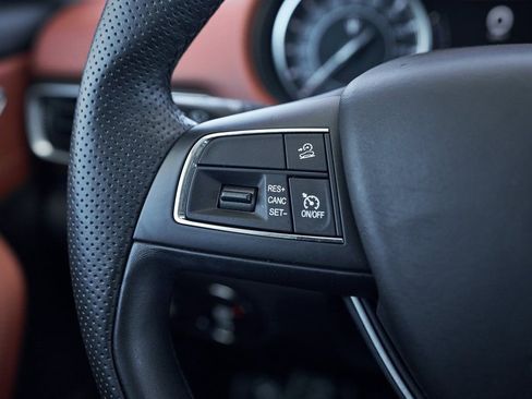 Used 2022 Maserati Levante GT AWD/4WD image 36